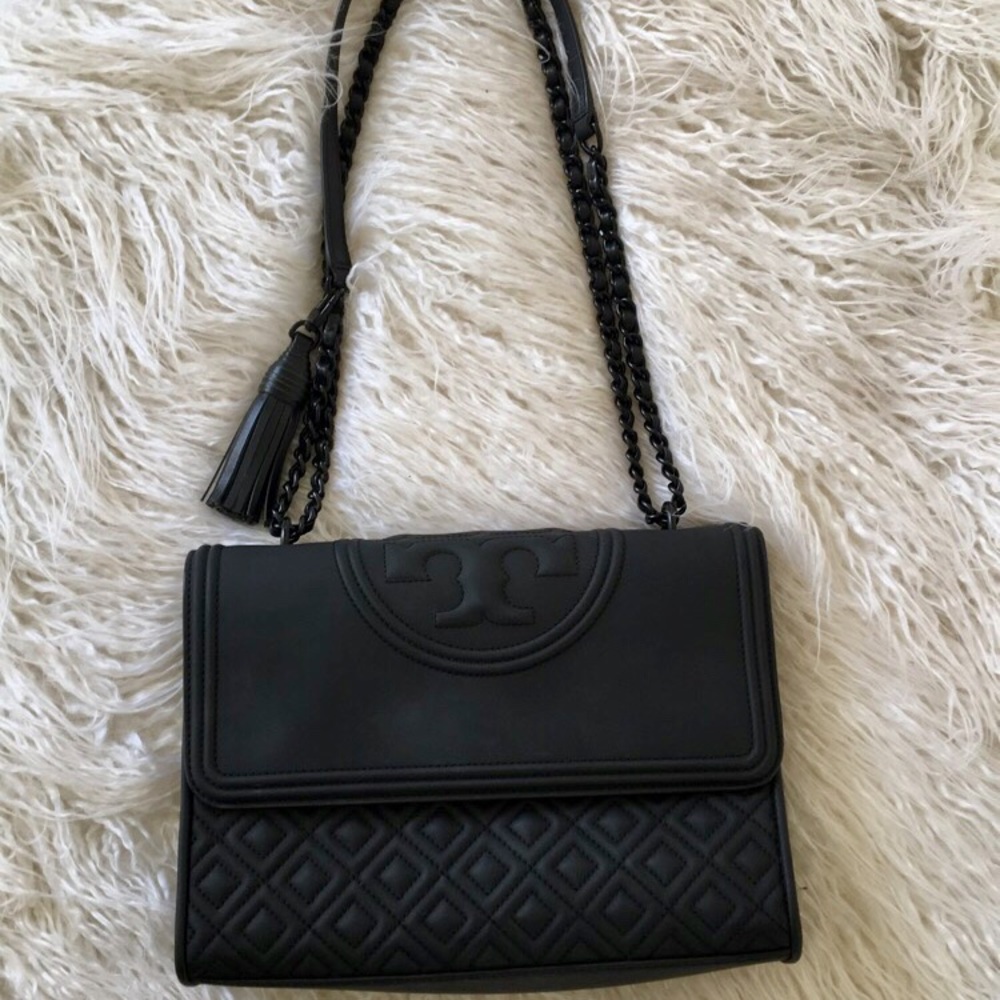 TORY BURCH FLEMING CONVERTIBLE SHOULDER BAG